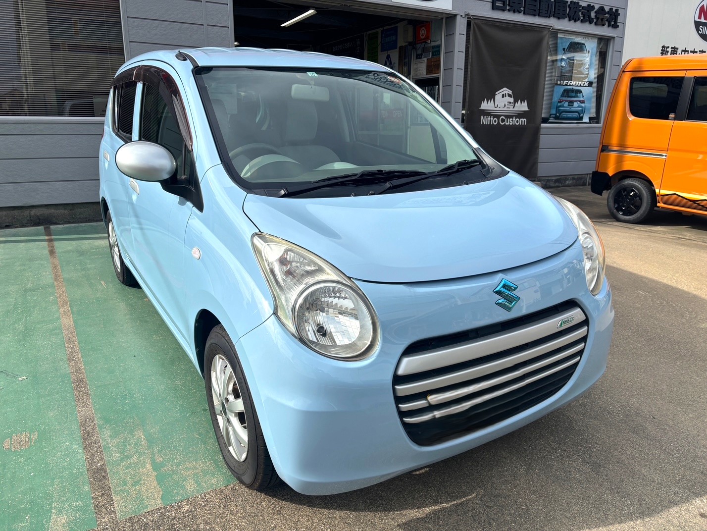 中古車販売　アルトエコS