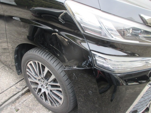 右フロント修理