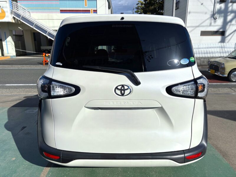 中古車販売 シエンタG