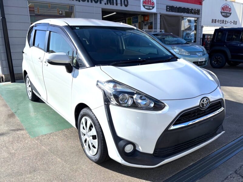 中古車販売 シエンタ