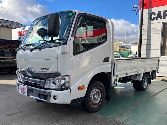 中古車販売　ダイナ