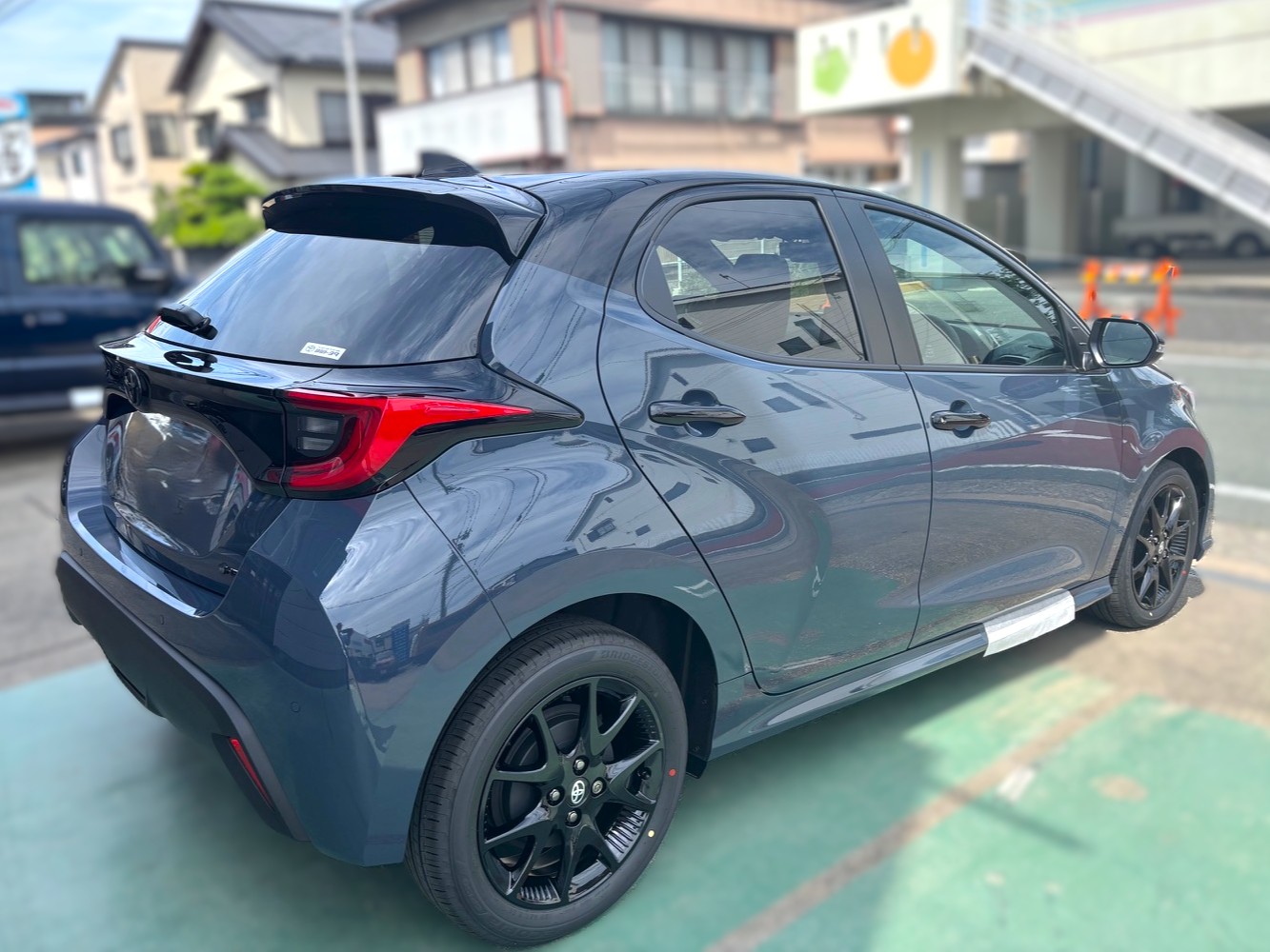 新車販売 ヤリスZ
