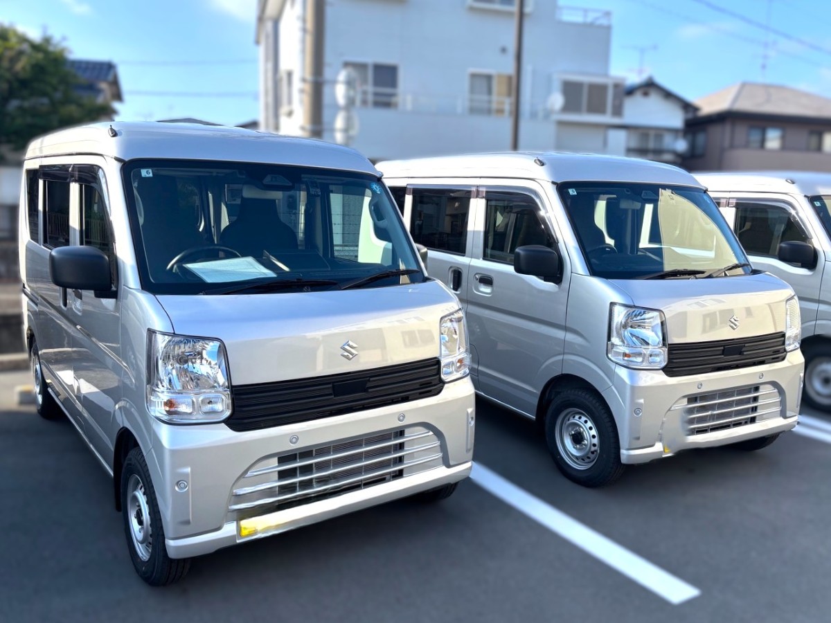 新車販売　エブリィPA 2台